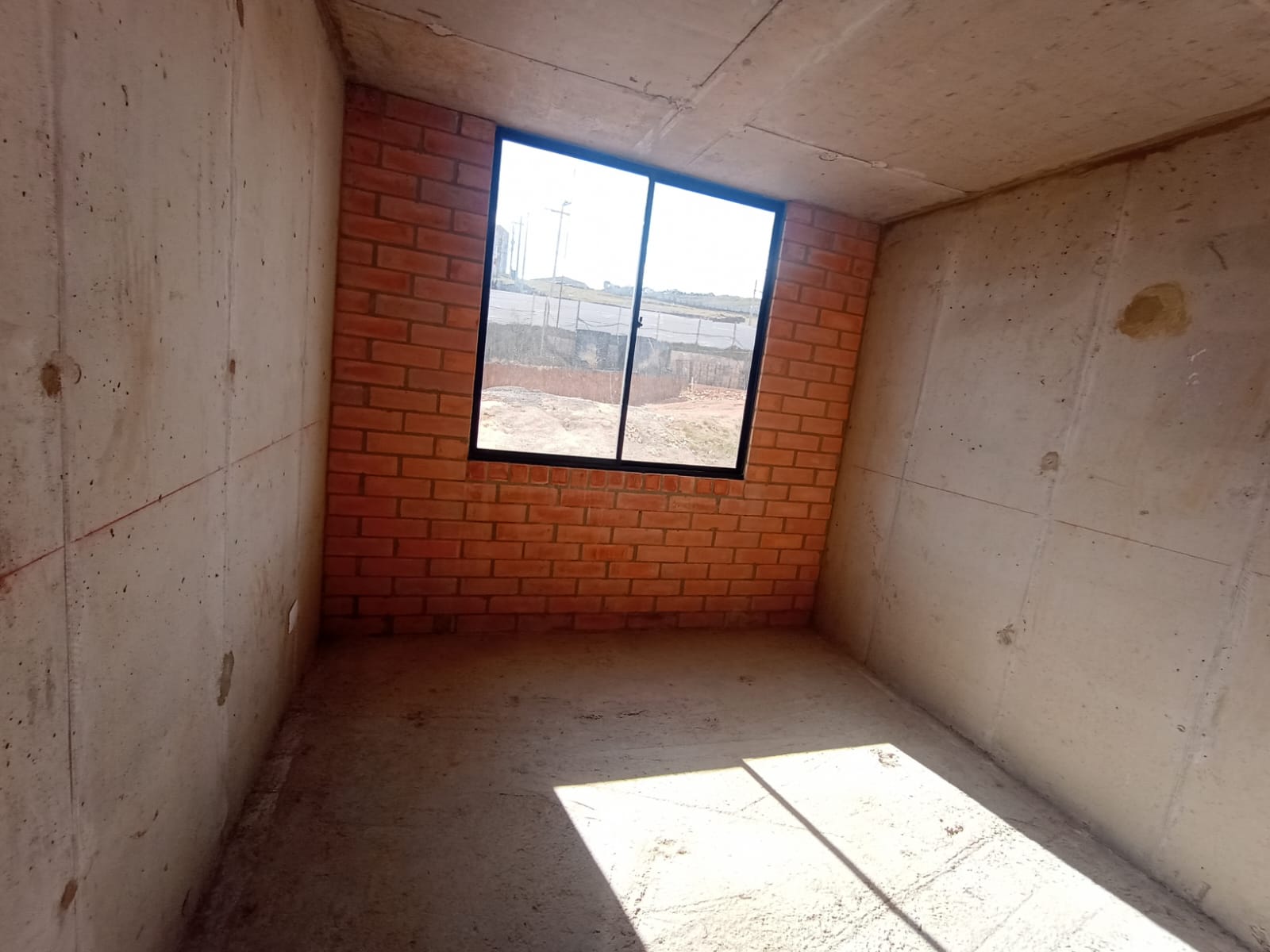 WhatsApp Image 2023-12-28 at 3.34.52 PM (2)