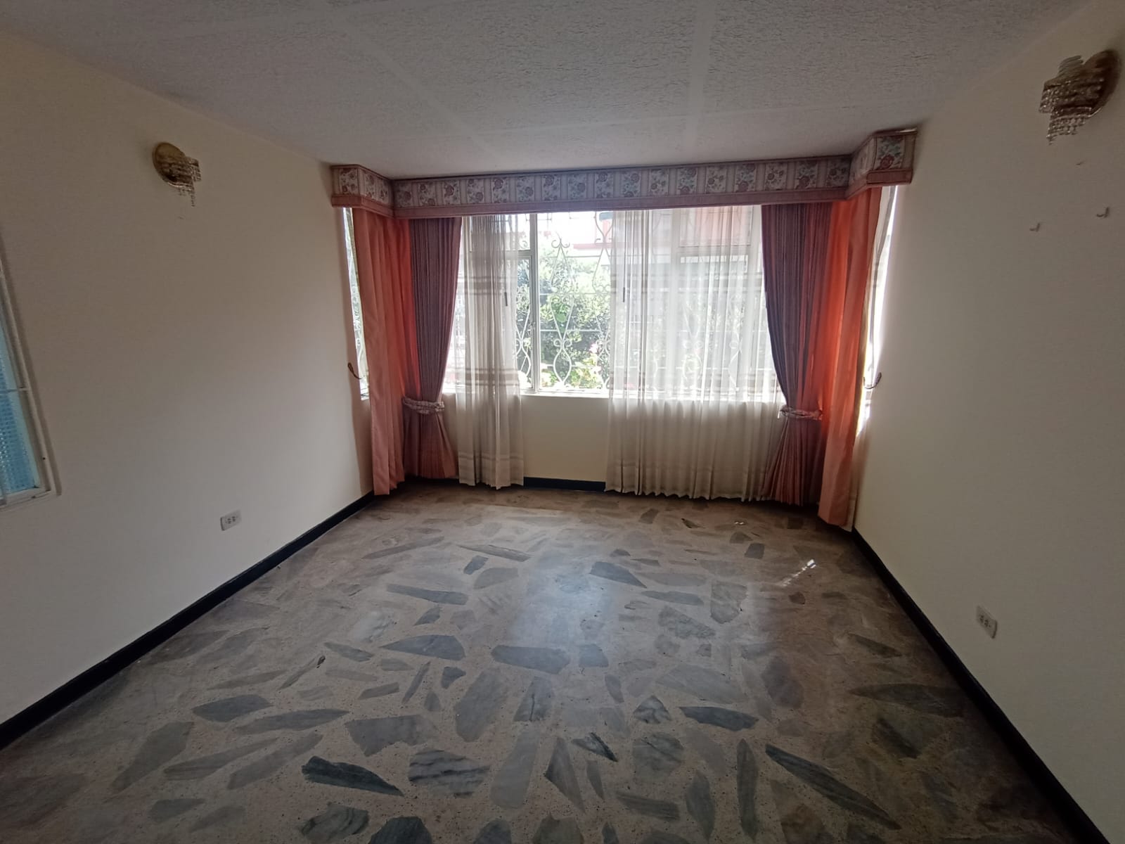 WhatsApp Image 2024-07-12 at 5.20.28 PM (2)