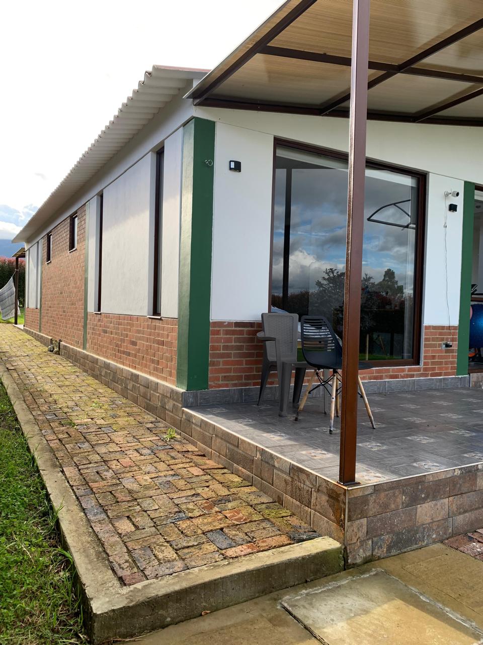 WhatsApp Image 2024-10-17 at 11.58.19 AM (1)