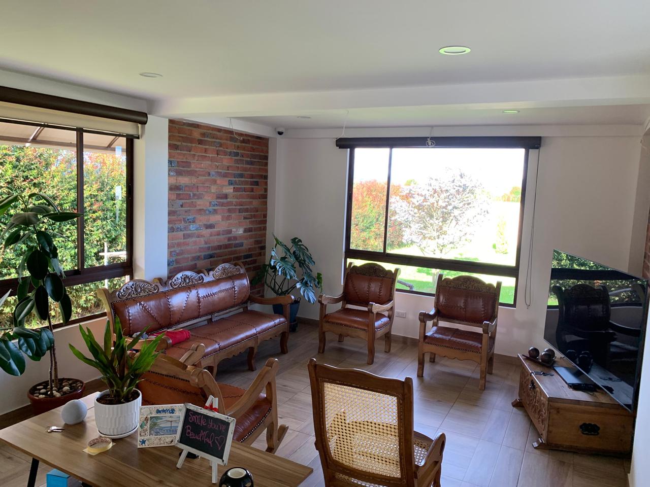 WhatsApp Image 2024-10-17 at 11.58.28 AM