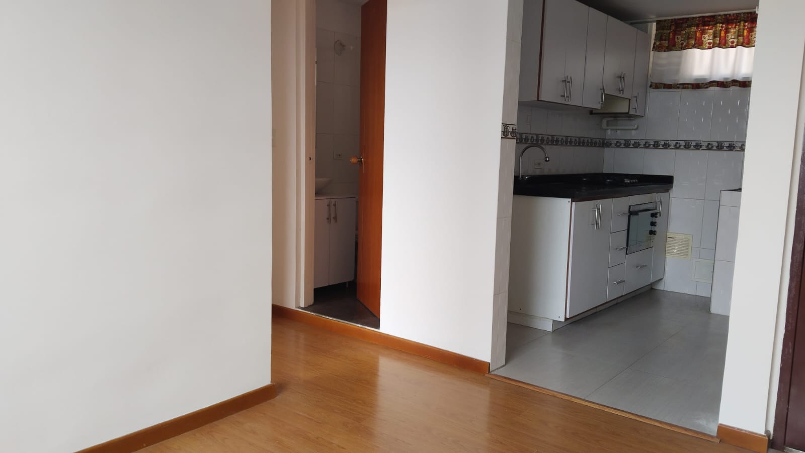 WhatsApp Image 2024-10-30 at 11.13.24 AM (3)