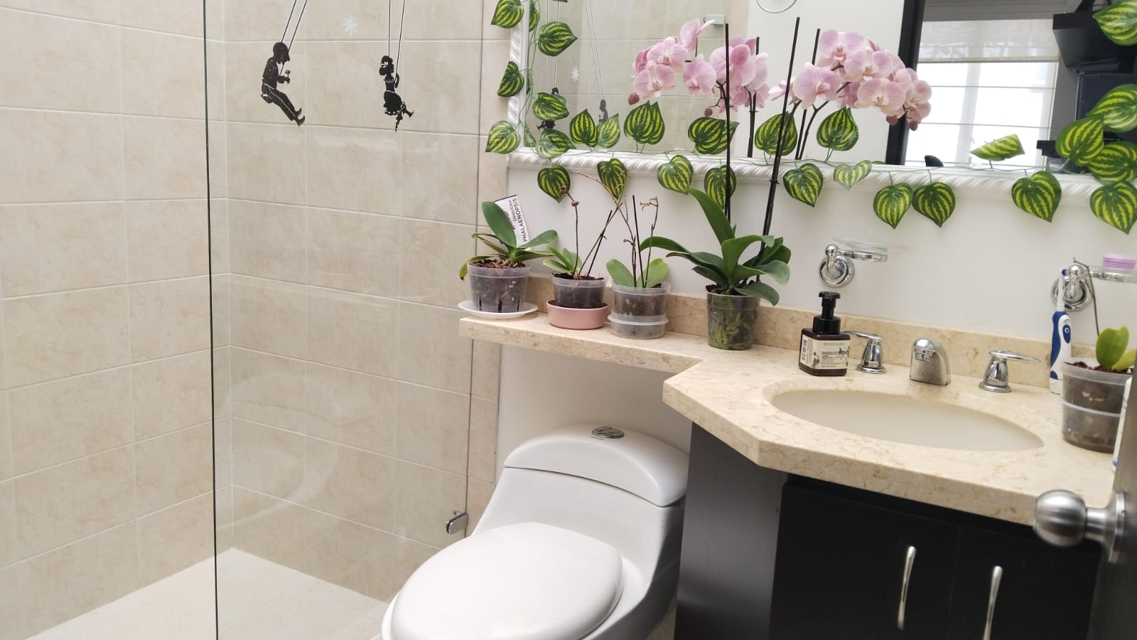 WhatsApp Image 2024-11-13 at 4.12.42 PM (3)