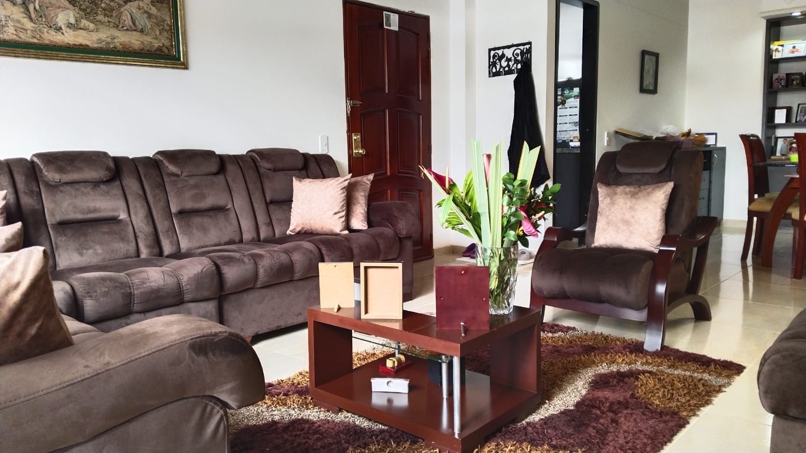 WhatsApp Image 2024-11-13 at 4.12.46 PM (1)