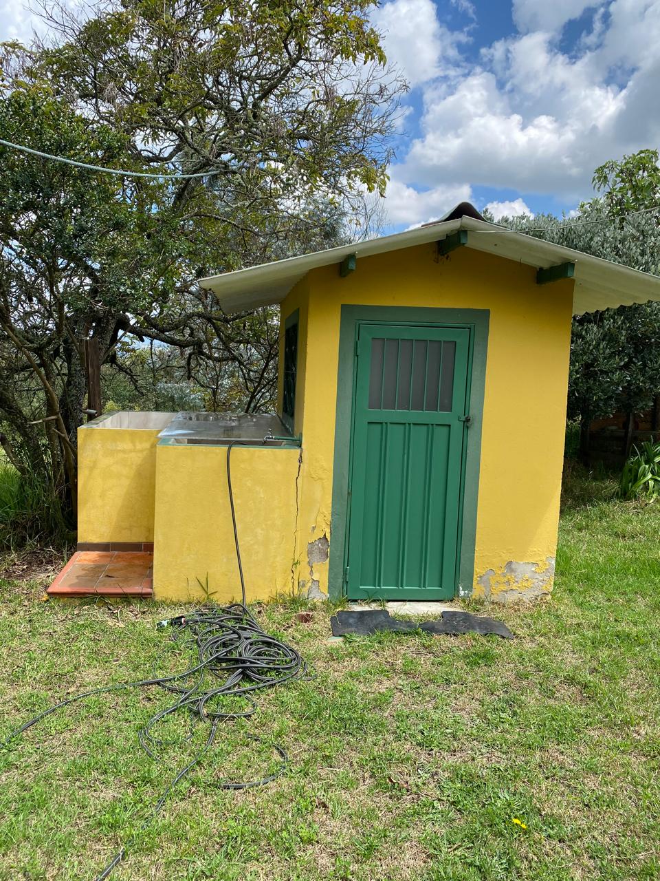 6f39e05d-75f3-40ce-b1b9-86e7c4effbb2