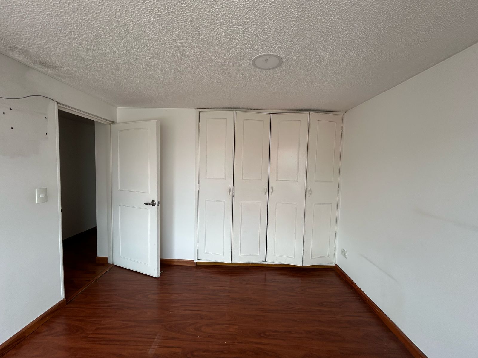 WhatsApp Image 2025-03-07 at 11.54.52 AM (1)