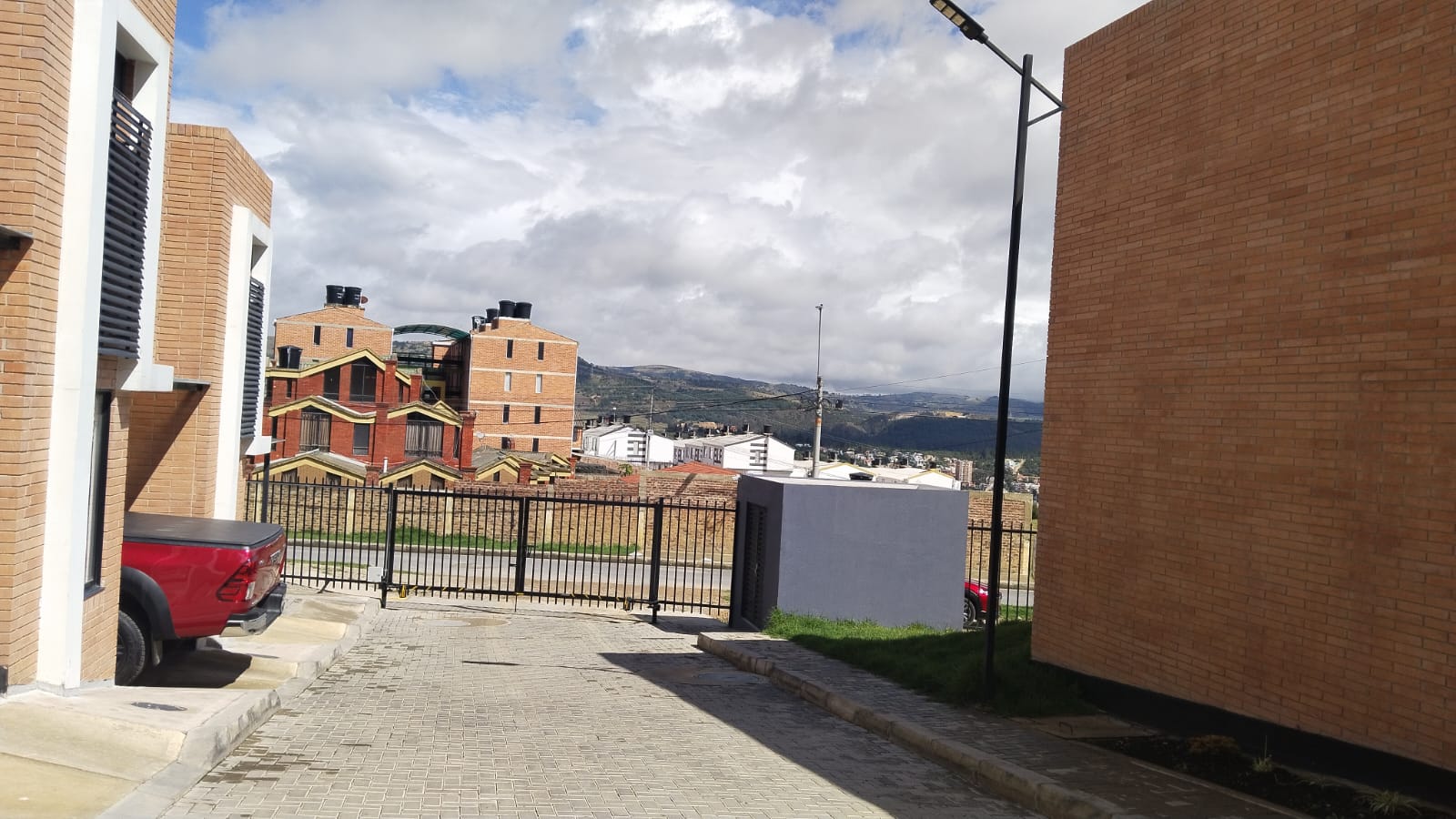 WhatsApp Image 2025-03-18 at 11.47.33 AM (1)