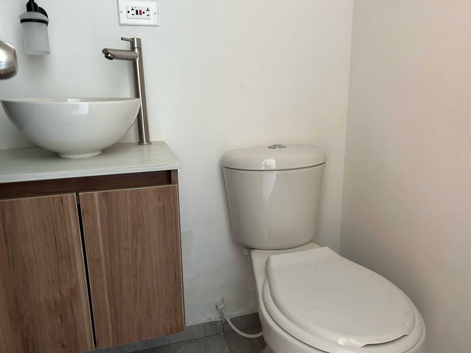 WhatsApp Image 2025-03-18 at 2.32.23 PM (4)