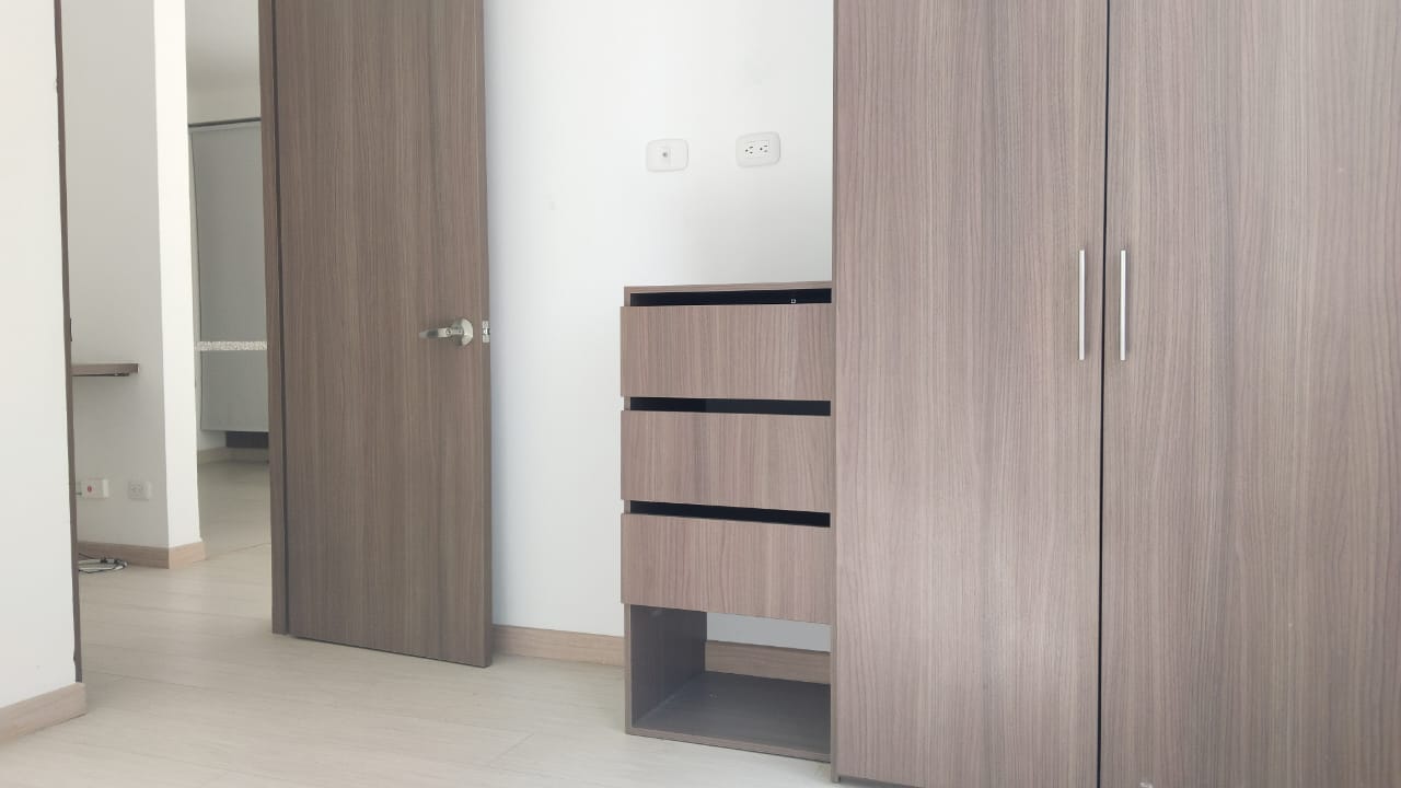 WhatsApp Image 2024-08-17 at 9.09.49 AM