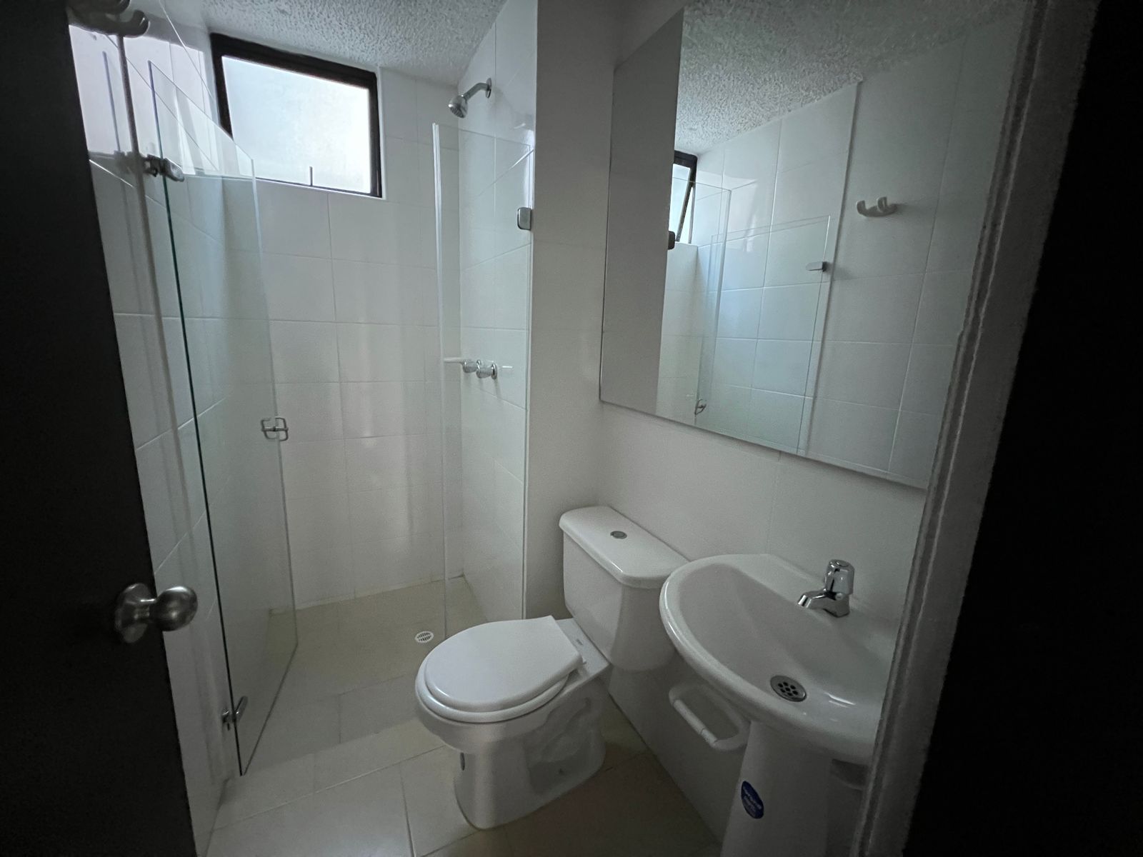 c7287741-898c-42f4-aac7-1da96c14a10d