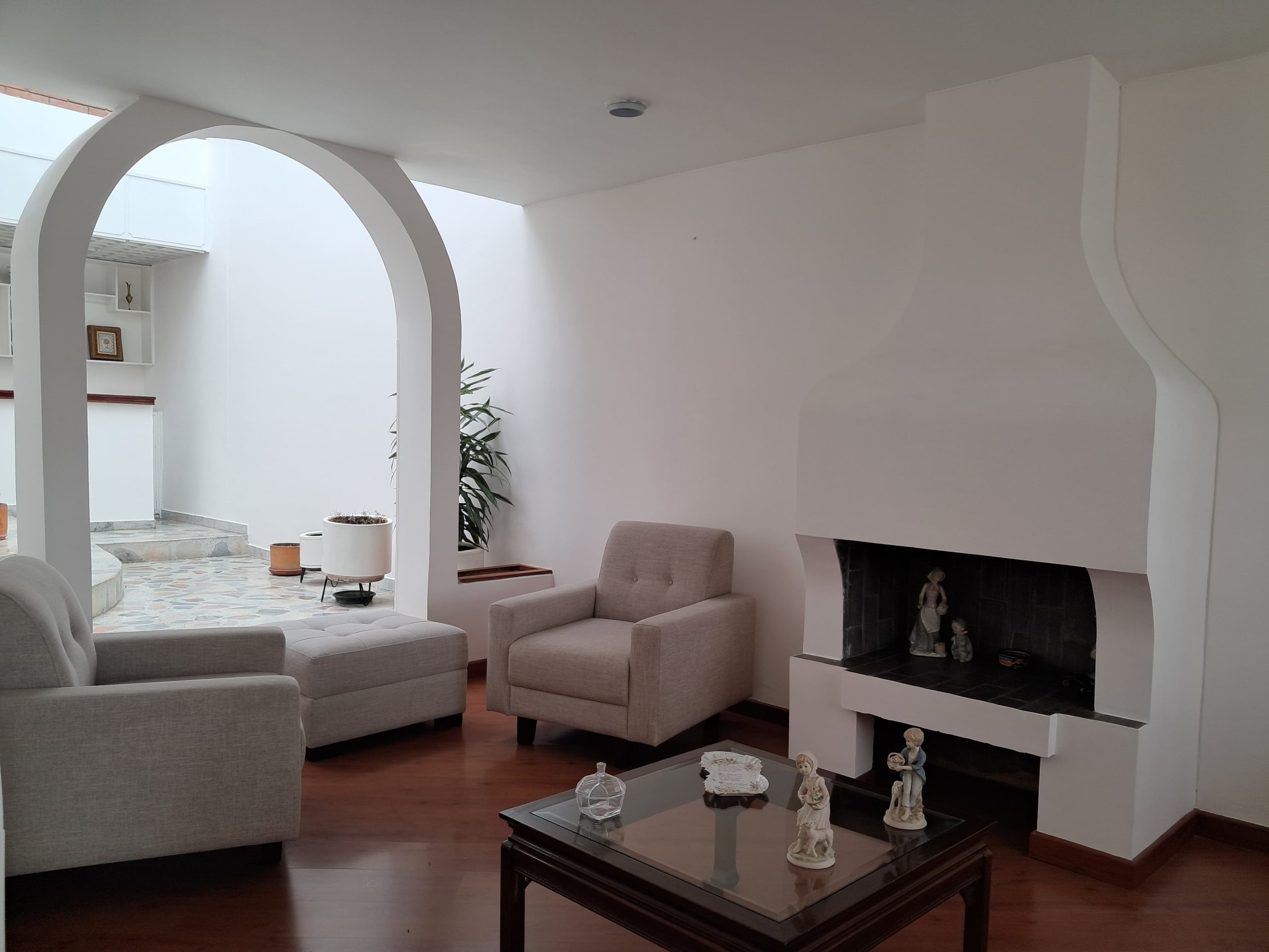 213060a6-f5e0-484a-907a-b3c3373a9d0f