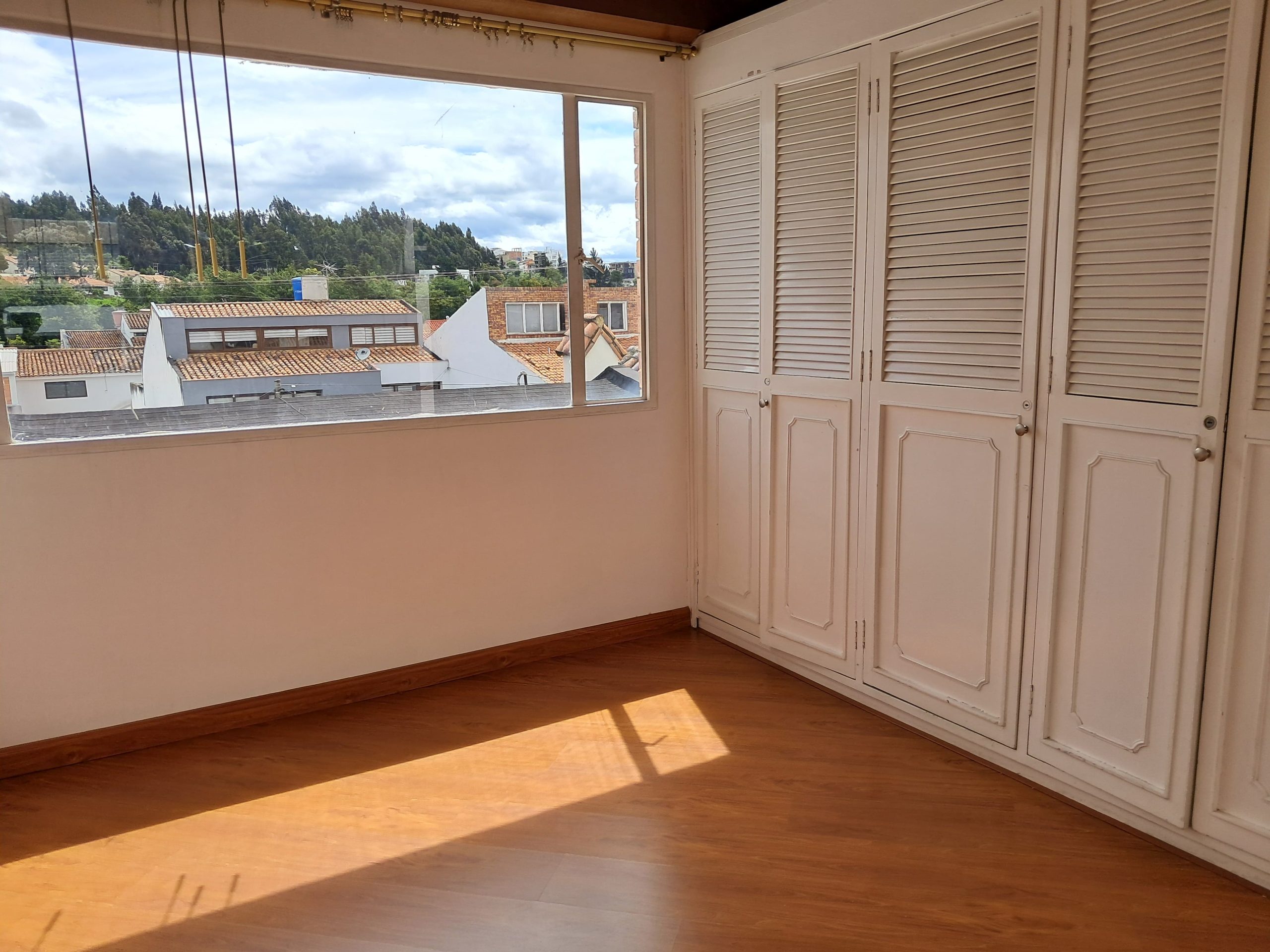 4ab80a4b-70ff-469b-b864-87c2e59a1533