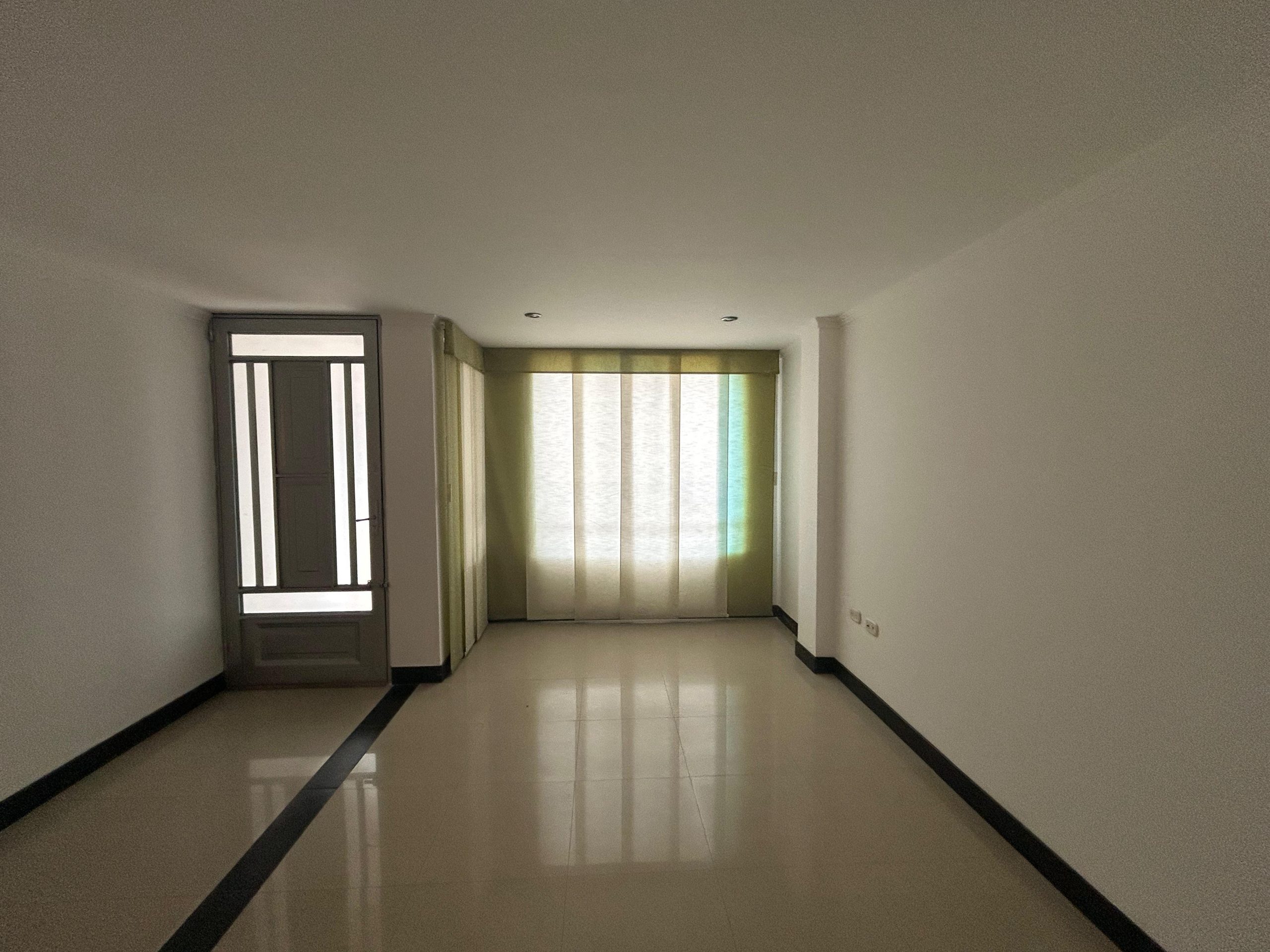 ca74671d-0e74-4332-ba33-5814d46e4e30