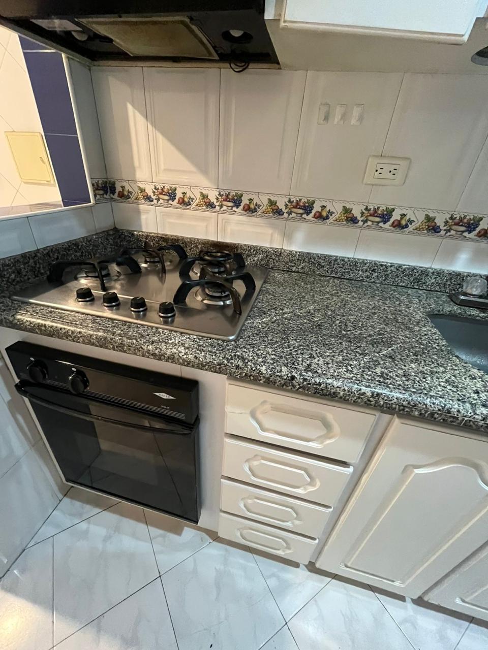 98802af5-2bdc-4917-983e-70113a91ac94