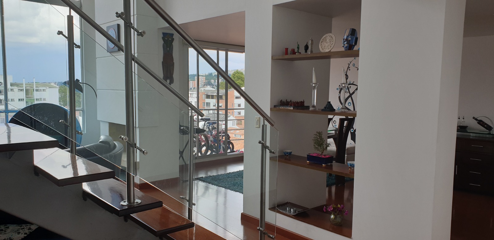 05d054d8-d757-4313-8213-6427d82efdad