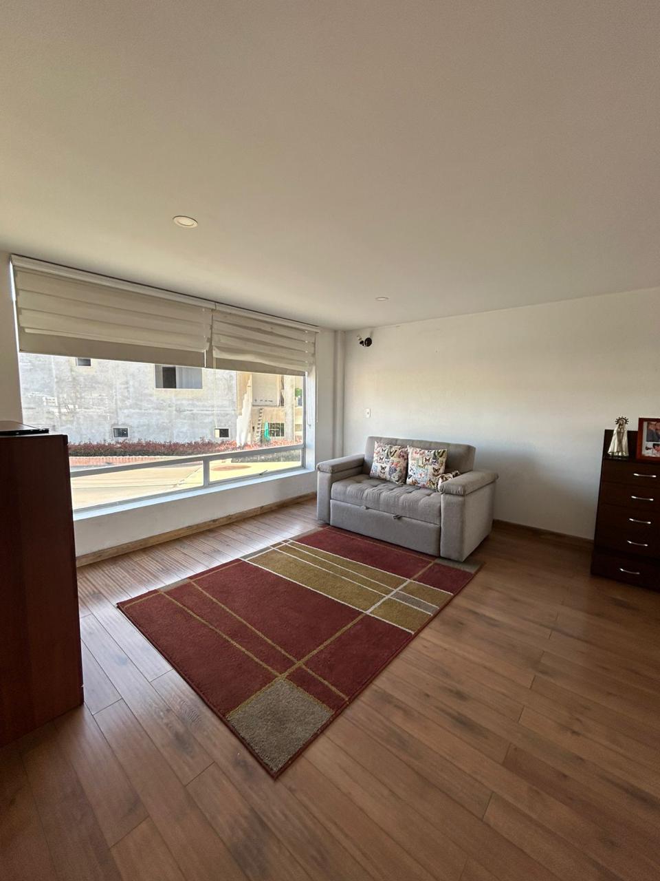 1ec89756-f830-4f52-a1b8-04d26a0c1e62