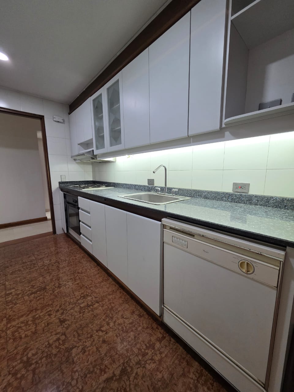 2e0a476a-10c7-42c6-8cfe-ecdc29acb66f