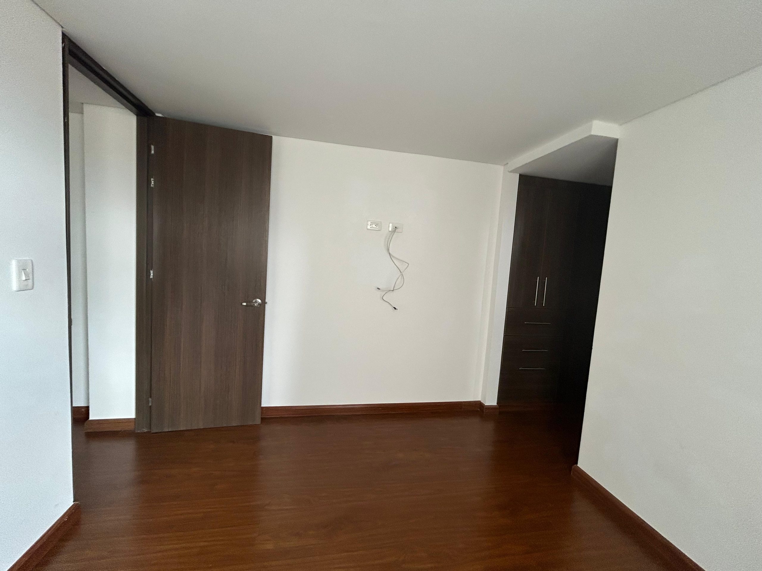 34415236-cd3a-4882-b1a8-d1980474c04b