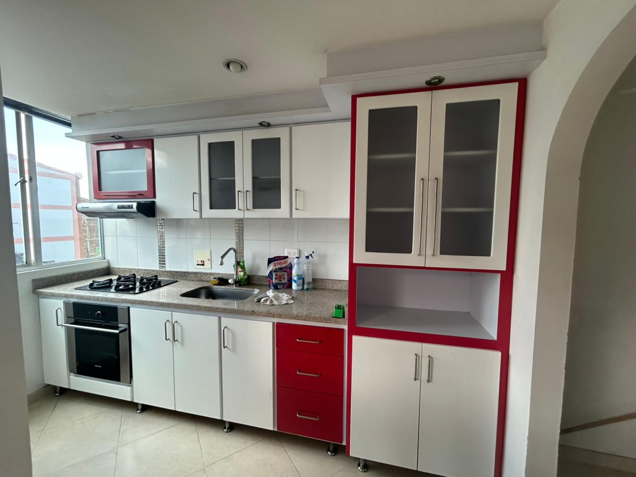 42d197e5-90da-4205-b103-8e374bf0220a