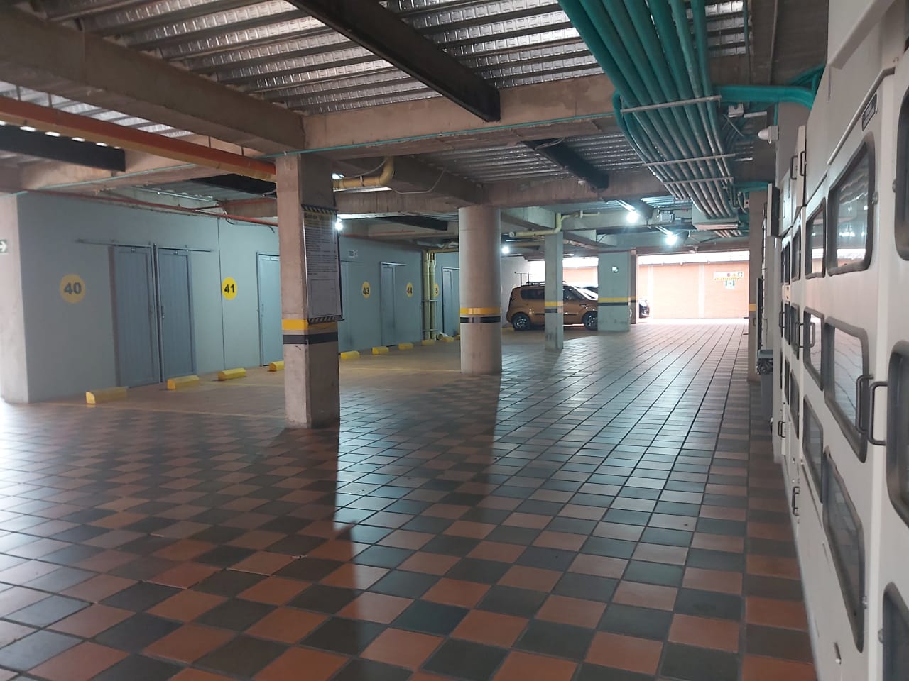 4b5401e0-202c-465d-b4f6-a65e54e63c10