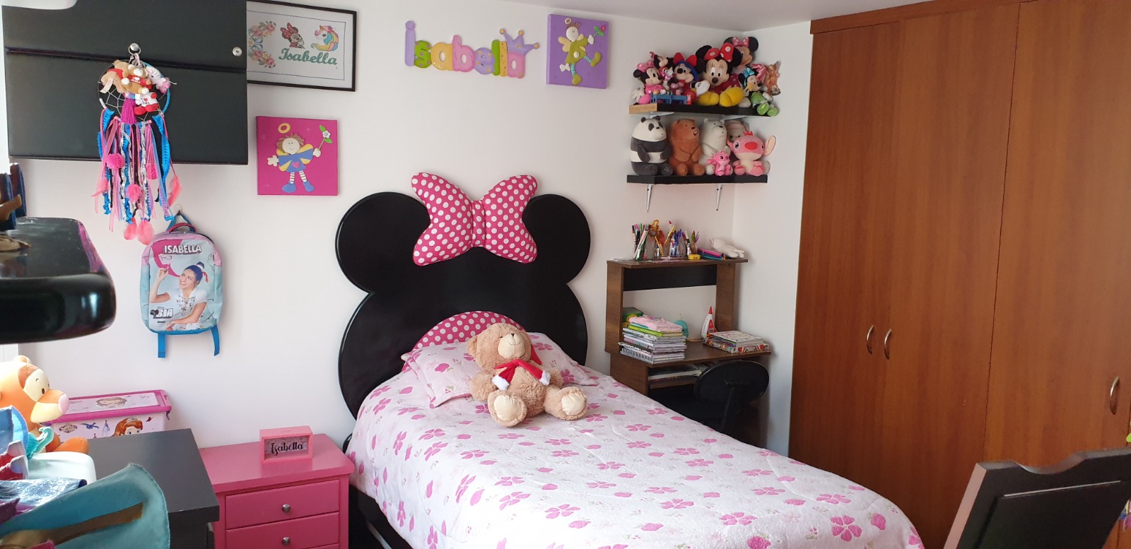 62c6c2fc-0399-418e-b313-47476c6d233e