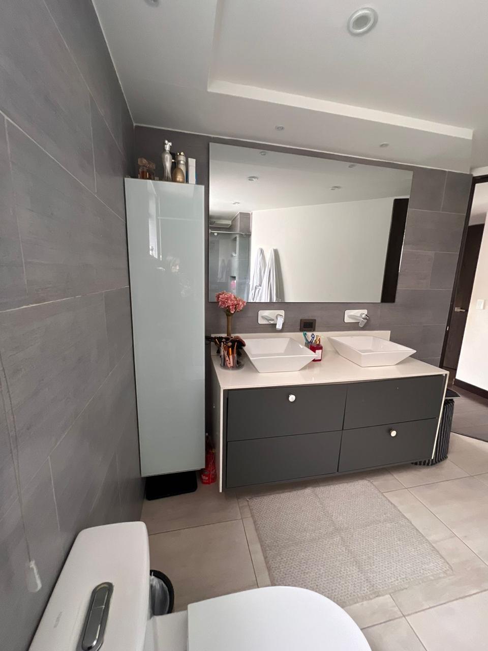 68e65c61-6ae2-4530-93c4-caa813145396