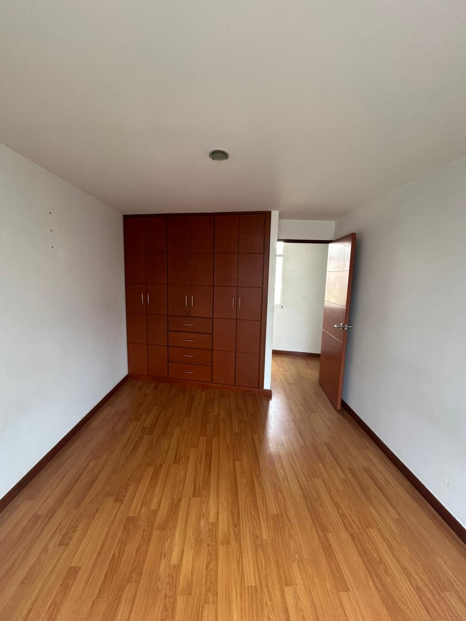 6c916e79-715e-4d75-9738-ae40996af992