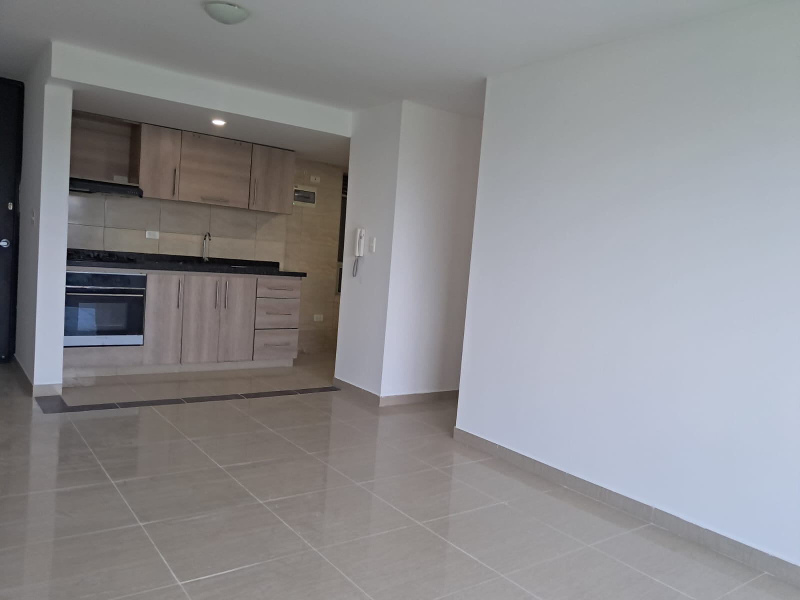 Apartamento en venta, sector Unicentro; Tunja.