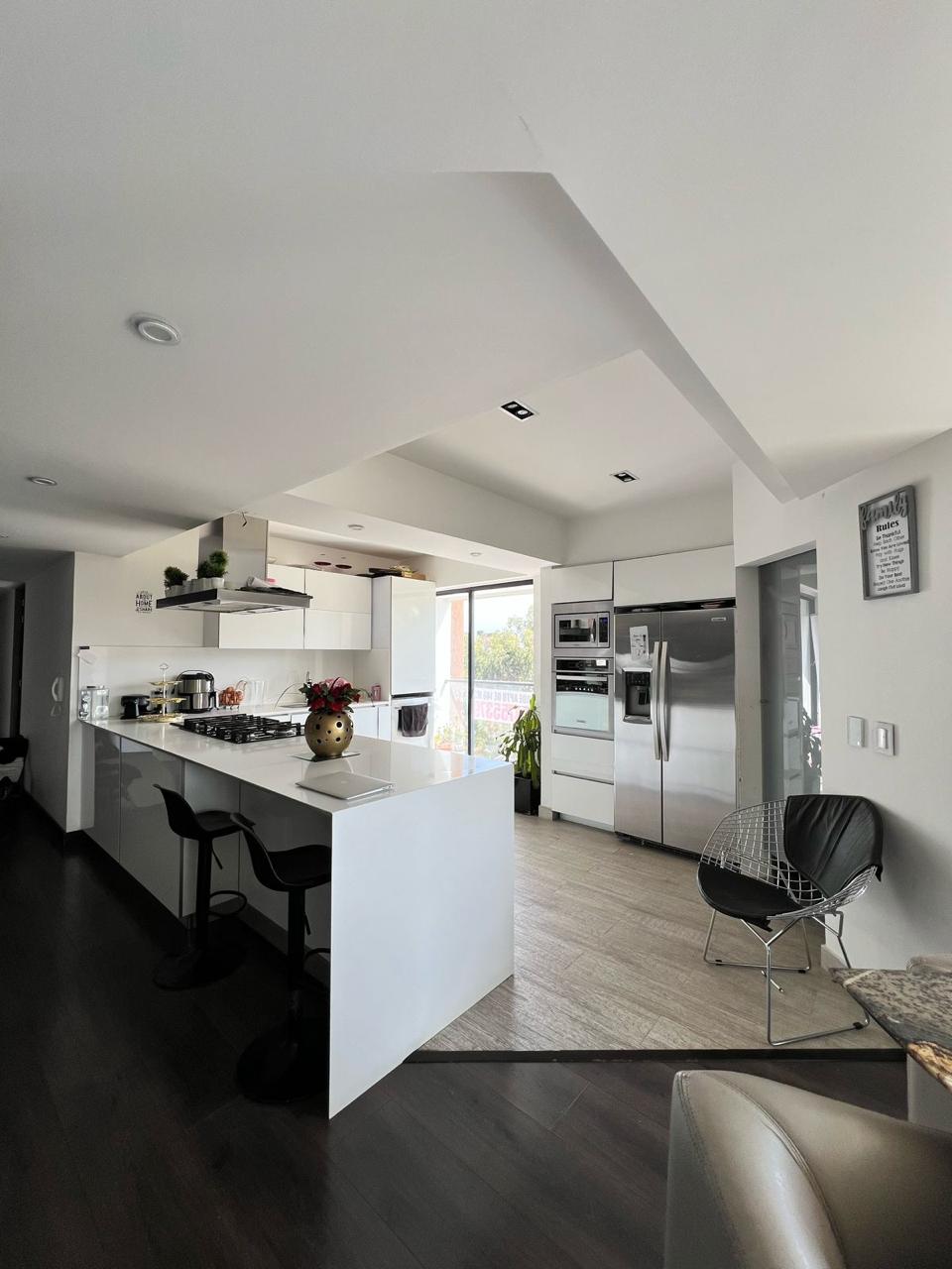 7c31295e-cc44-4c47-8acf-82856fdd1099