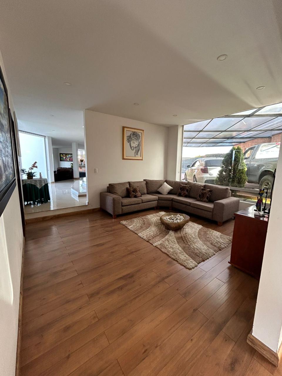 7d27d2bb-722b-49f8-9382-bb0ca9e20bc9