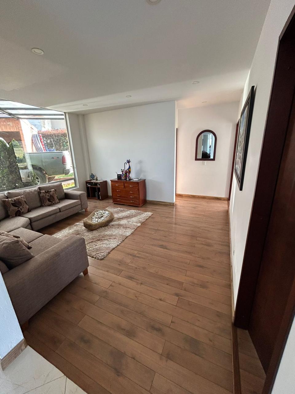 80f8a23a-912f-4b9c-860b-bc0540bb8fe6