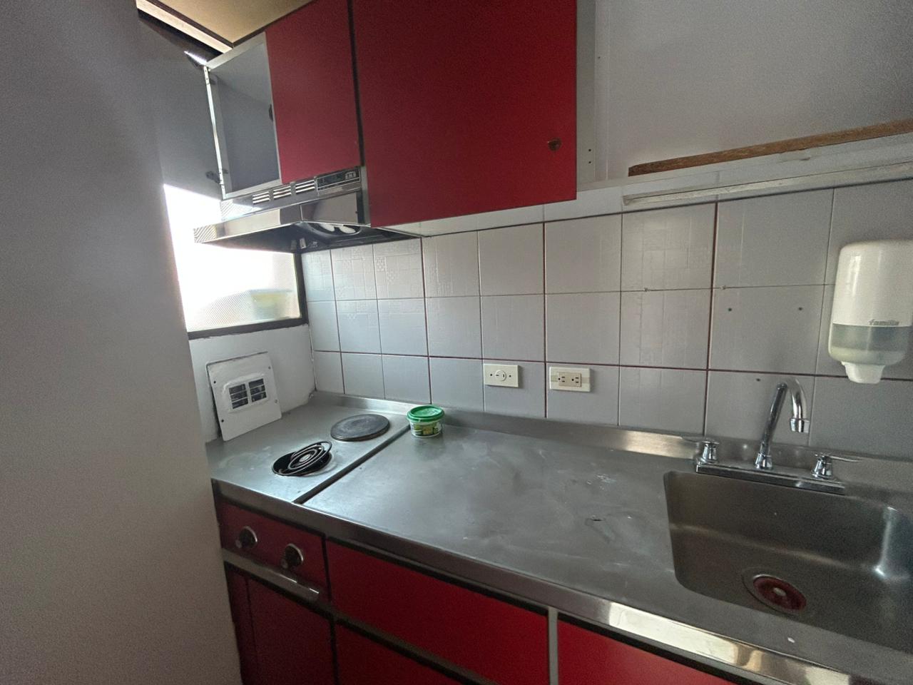 8c9e3ccc-162a-4532-925e-2c7eb8675824