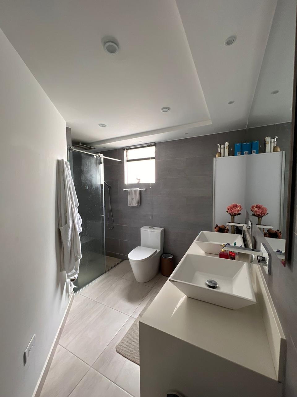 a43007aa-c21c-489e-bf1a-bddcc41bcc6b