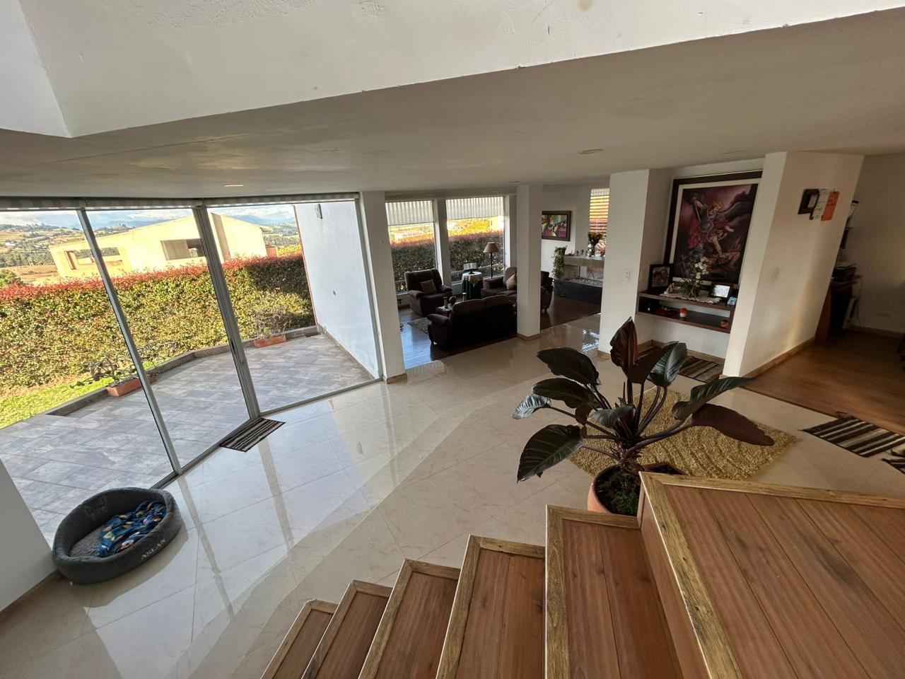 a4bb7813-57f5-426a-b451-4cc894f02a45