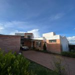 ff894601-9b39-459b-a582-f1c386425e5c