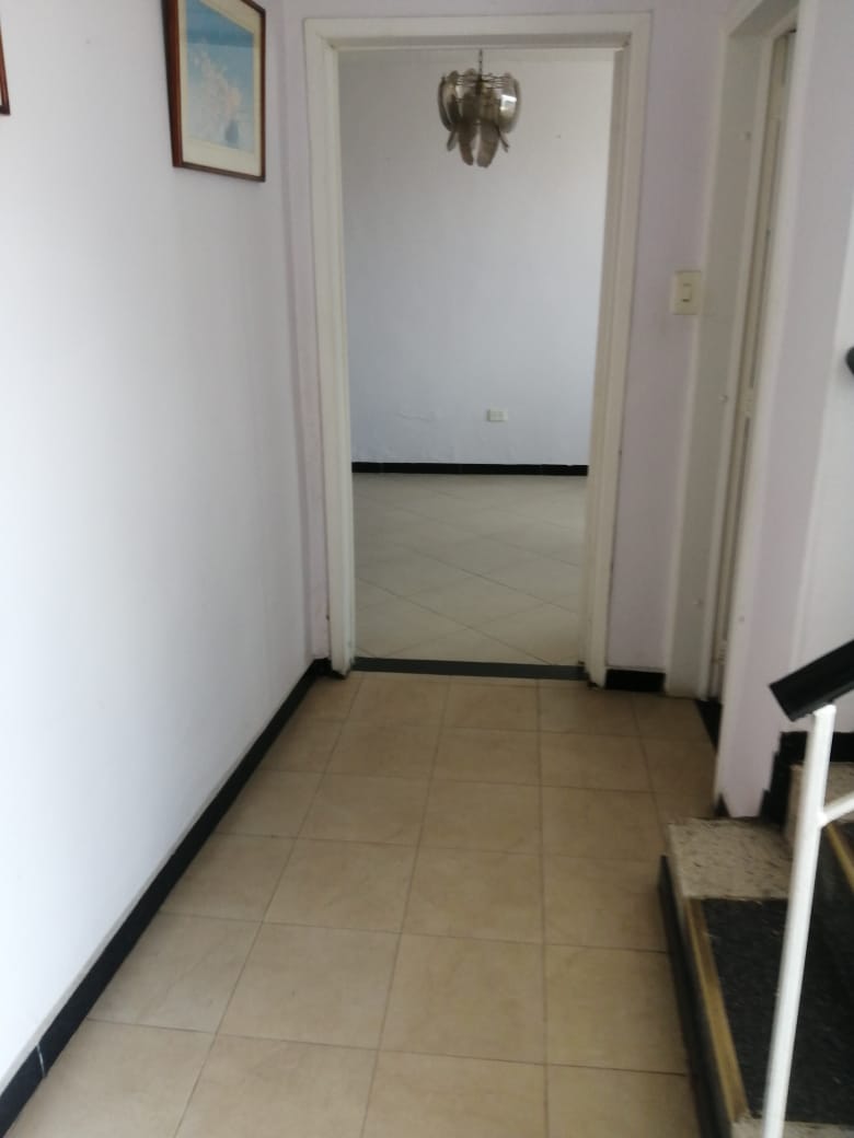 b8c9f164-0a3b-4e78-ae48-4624d5479368