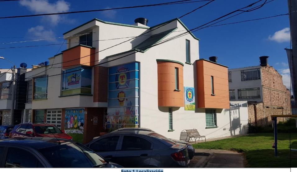 df274019-a880-445c-b18e-f3751f75581d