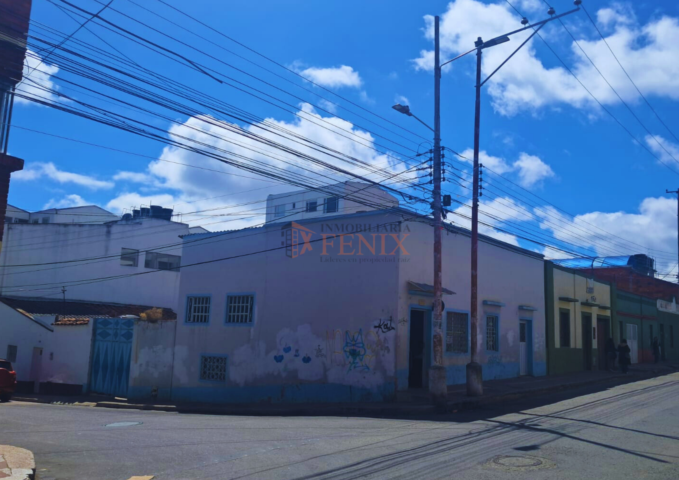 Casa Lote en venta, Las Nieves; sector centro de Tunja.