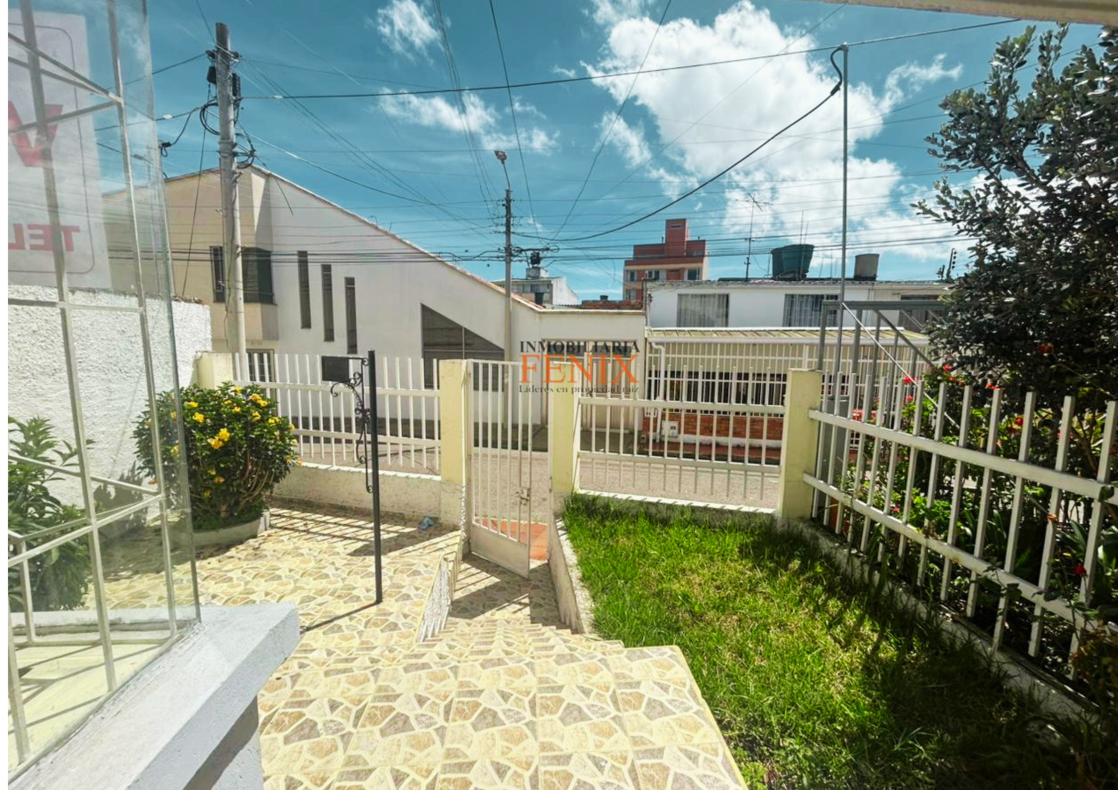 Casa de doble frente en venta, sector Maldonado; Tunja.