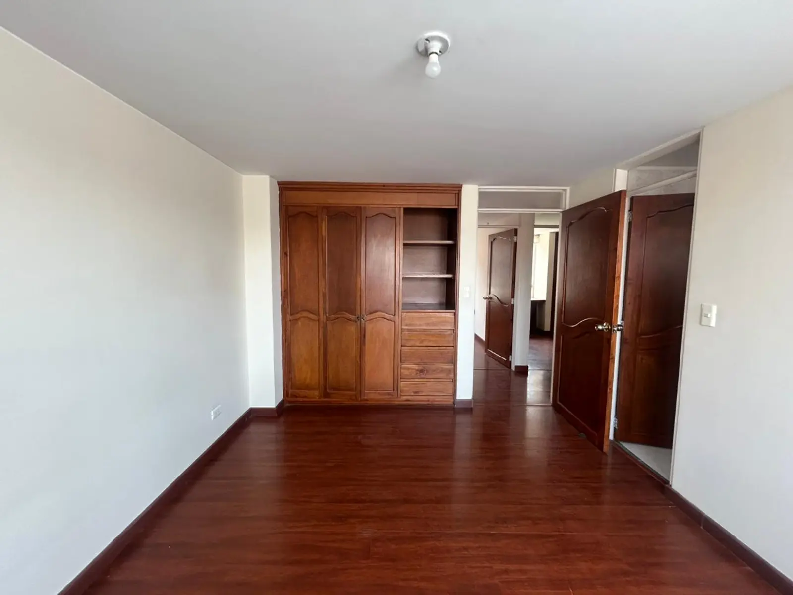 Apartamento en venta, Barrio Mesopotamia; Sector Unicentro.